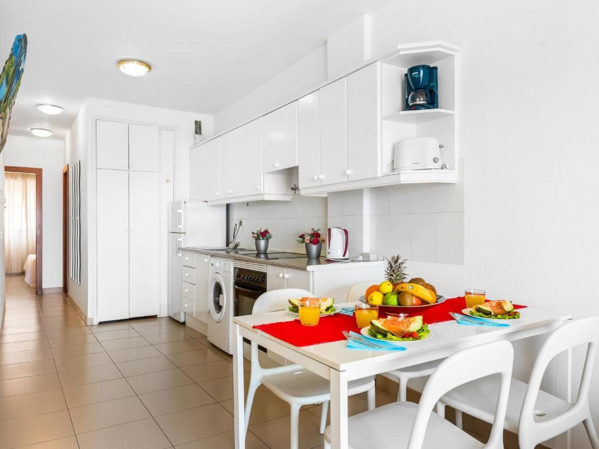 Apartmán 1 1 Beautiful Seafront With Balcony And Wifi Los Cristianos  Exteriér fotografie